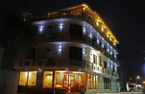 Smera Grand, Reservar Hotel Maamigili Ari Atoll