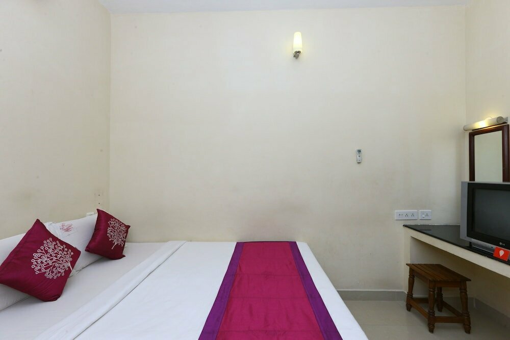 OYO Rooms 063 Near Auroville Beach