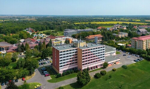 Hunguest Hotel Freya, Забронировать Отель Отели Залакарош с бассейном, рядом с Zalakaros Thermal Lake and Eco Shore, Бассейн