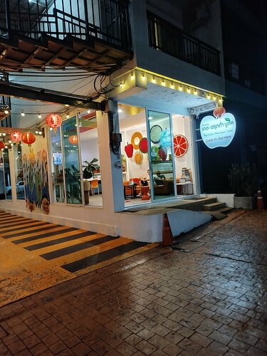 The Frutta Boutique, Забронировать Хостел Отели Пхукета с бассейном, Бассейн
