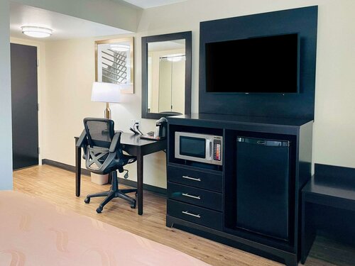 Quality Inn & Suites Lake Charles South, Забронировать Отель Лейк-Чарльз Луизиана