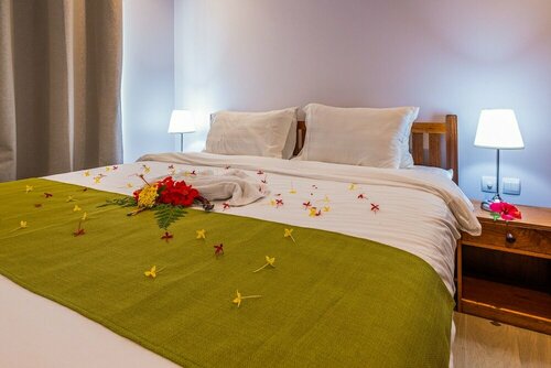 CRYSTAL SHORES Self Catering Apartments - Beau Vallon, Seychelles, Réserver Appartement Beau Vallon Mahé