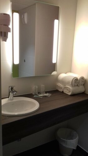 Hotel Arena Toulouse, Réserver Hôtel Hôtels à Toulouse avec parking, Parking