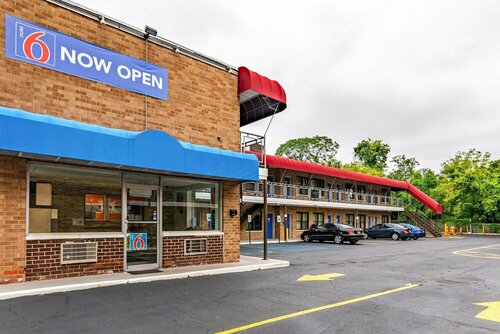 Motel 6 Elmsford, NY - White Plains, Foglalás Motel White Plains Westchester County