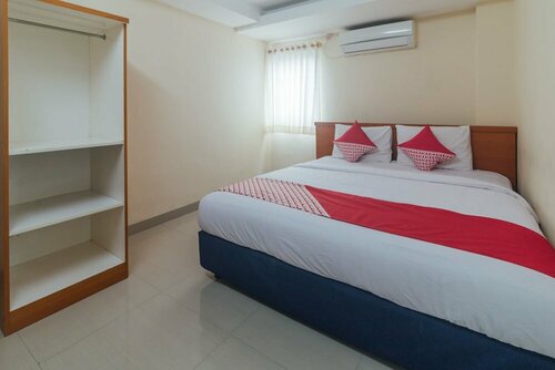 OYO 1448 Mangga Dua Guest House, Réserver Maison d'hôtes Ambon Maluku
