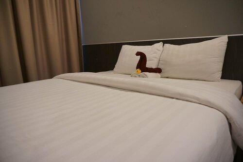 HOTEL PANTES SIMPANG LIMA SEMARANG, Réserver Hôtel Semarang Central Java, près de Entertainment Plaza