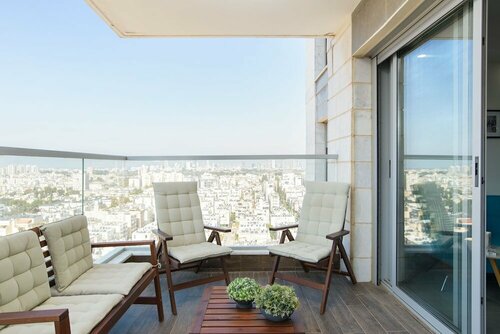 Апартаменты Deluxe & Terrace with City Overview by FeelHome, Забронировать Апартаменты/квартира Апартаменты Холон, Апартаменты/квартира