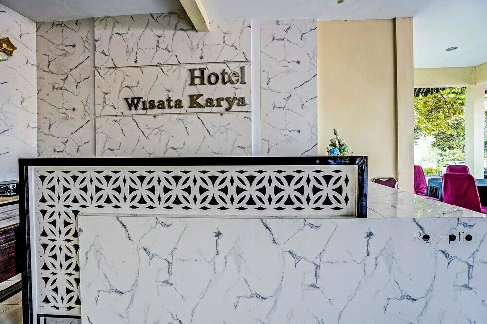 Capital O 92162 Hotel Wisata Karya