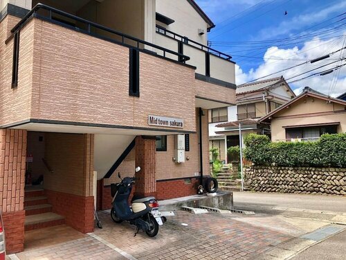 Midtown Sakura Apartment House 201, Забронировать Апартаменты/квартира Кусимото Вакаяма