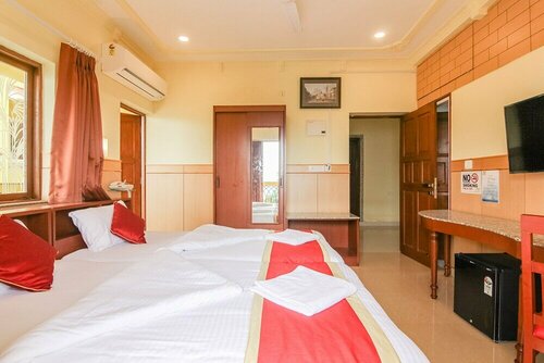 Dynasty Villas Boutique Resort, Rezerwuj Ośrodek wypoczynkowy Hotele w North Goa z basenem, Basen