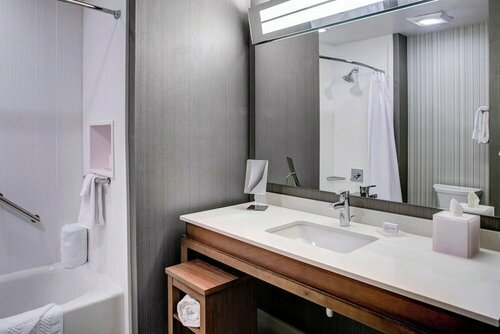 Courtyard by Marriott Nashville Mount Juliet, Забронировать Отель Отели Теннесси с парковкой, Парковка