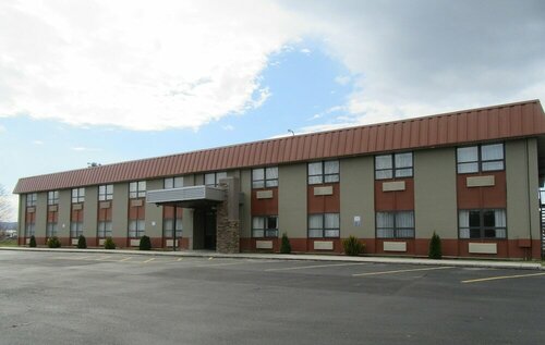 Best Western Gateway Adirondack Inn, Забронировать Отель Ютика штат Нью-Йорк