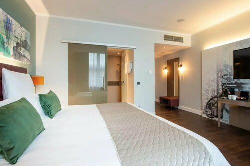 Leonardo Royal Hotel Berlin, Reservar Hotel Hotéis em Kreuzberg com estacionamento, Estacionamento