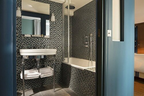 Monsieur Cadet Hotel & Spa, Забронировать Курортный отель 9-й округ: Опера Париж, рядом с Ле Пеллетье