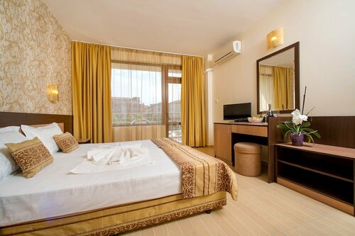 Hotel Iris, Prenota Hotel Nesebăr 