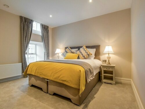 Kingston’s Townhouse, Book Guesthouse Hotels in Kerry with Parking, Parking