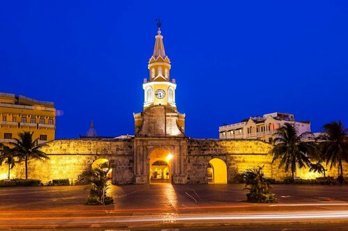 Oz Hotel Cartagena Grand, Забронировать Отель Отели Картахены 4 звезды, рядом с Consulate of Canada, 4*