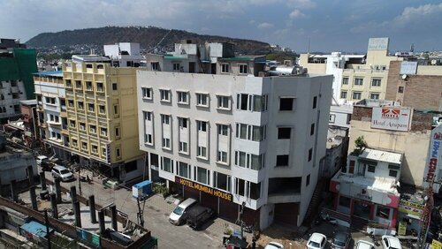 Hotel Mumbai House Express Udaipur, Забронировать Отель Отели штата Раджастхана с завтраком, Завтраки