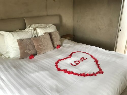 Wellness Sweet Bonihu B&B, Забронировать Отель «постель и завтрак» Синт-Кряус Брюгге