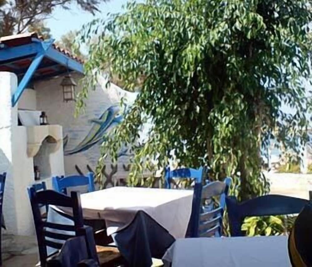 Lassion Beach Hotel