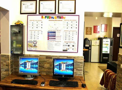 Legend R.G, Book Hostel Hostels in Rome, near Museum of Contemporary Art of Rome, Hostel