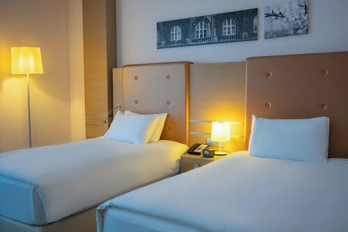 DoubleTree by Hilton Oradea, Rezervovat Hotel Wellness hotely v Oradea, SPA