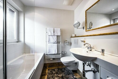 Hotel Alpina Sölden, Забронировать Отель Зельден Эцталь