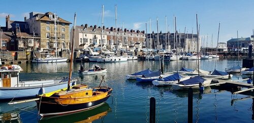 Boaters Guesthouse, Забронировать Отель «постель и завтрак» Уэймут Jurassic Coast, рядом с Юбилейная часовая башня Уэймута