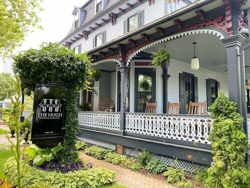 The Hugh Boutique B&B, Забронировать Отель «постель и завтрак» Отели Кейп-Мей с парковкой, Парковка