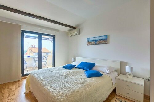 Apartment 728, Забронировать Апартаменты/квартира Отели Штиньян с бассейном, Бассейн