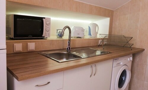 Boa Nova Guesthouse, Забронировать Отель Лиссабон Эстремадура, рядом с Станция метро Рестаурадореш