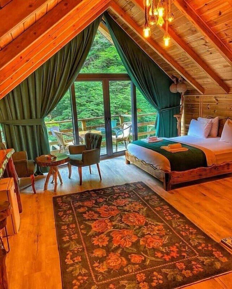 Hosdere Suite
