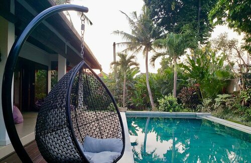 Villa Wildflower Canggu, Забронировать Вилла Отели провинции Бали с завтраком, Завтраки