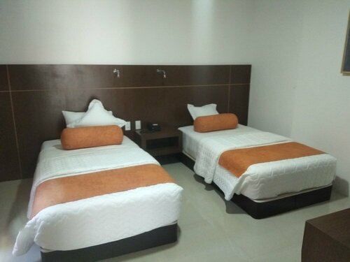 Hotel Gran Mariscal Quito, Prenota Hotel La Floresta 