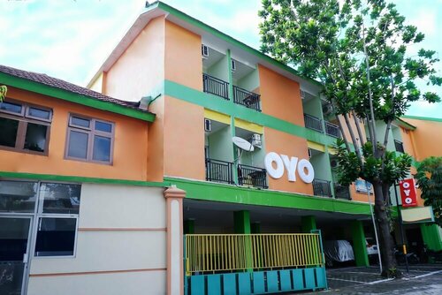 OYO 338 Guest House Omah Manahan, Reserva ahora Hostal o pensión Casas de huéspedes en Solo., Hostal o pensión