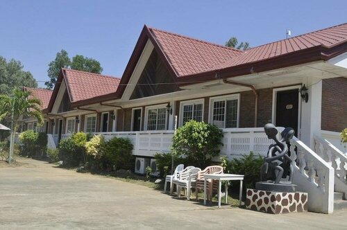 Coco Paradise Beach Resort, Prenota Resort Currimao Luzon