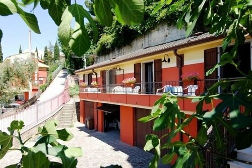 Hotel Menapace, Забронировать Отель Торри-дель-Бенако Garda Veneto