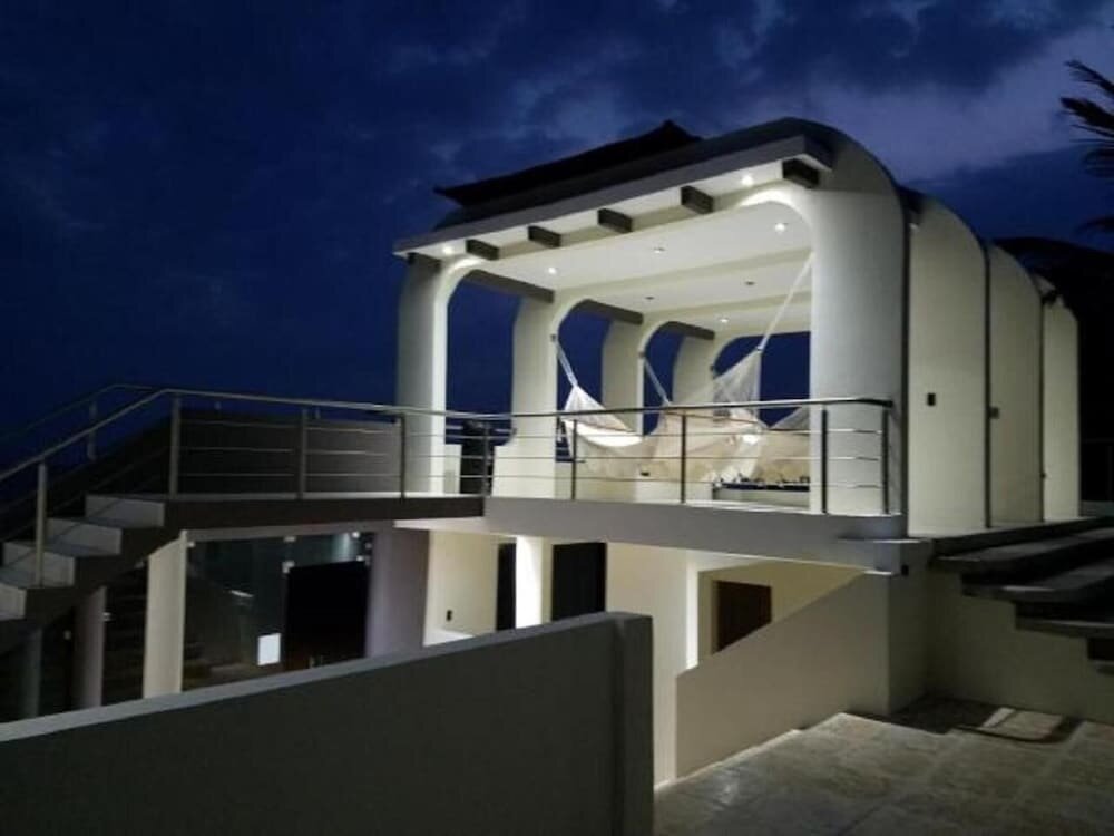 Casa Margarita Hotel And Paradise