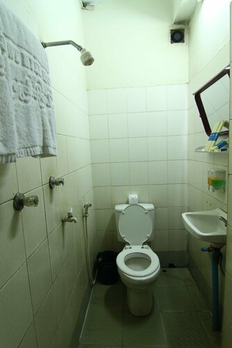 Shwe Htee Hotel Yangon, Book Hotel Mayangone Township Yangon