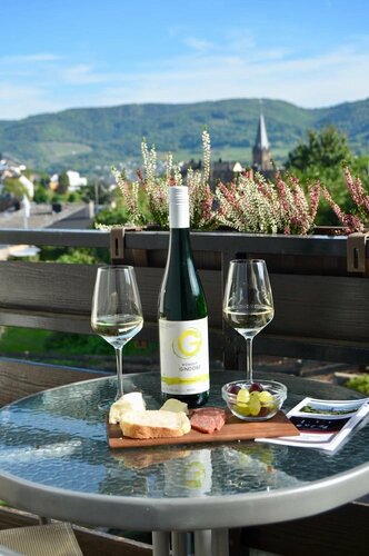 Weingut H. Gindorf, Забронировать Гостевой дом Лизер Мозель - Германия