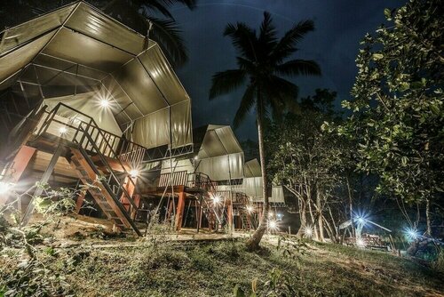 360 Rainforest, Забронировать Отель Отели Округа Галле с парковкой, Парковка