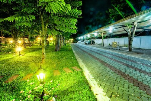 Baan Nam Pen Resort, Reserva ahora Resort Bang Phrom Tailandia