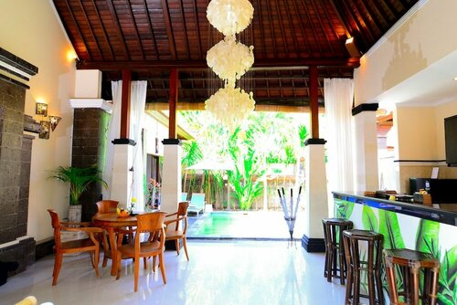 Villa Kubu Tanjung Sanur Bali, Забронировать Вилла Отели провинции Бали с парковкой, Парковка