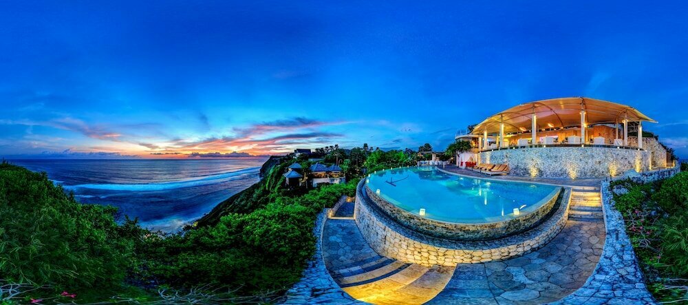Escape to Paradise, Deluxe Fractional 2BR Garden Pool Villa Private Beach Near Uluwatu