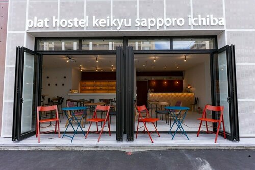 plat hostel keikyu sapporo ichiba, Забронировать Хостел Недорогие отели Саппоро, недорогие
