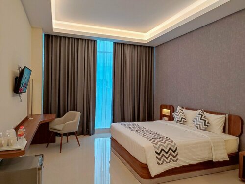 Unhas Hotel & Convention, Rezervați Hotel Hoteluri în Sulawesi cu parcare, Parcare
