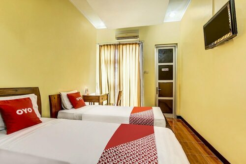 OYO 91036 Hotel Simpang Lima Gkpri, Réserver Hôtel Semarang Central Java, près de Centre commercial Ciputra Mall Semarang