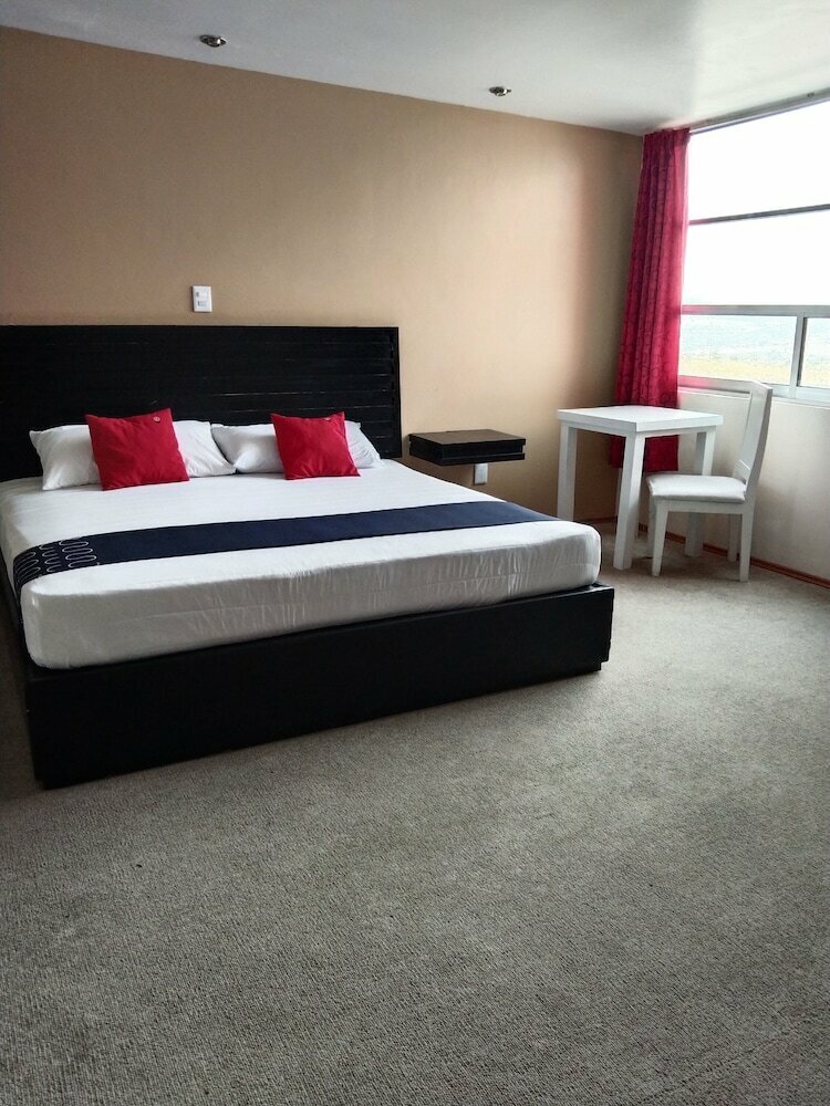 Hotel Euro Confort,Pachuca
