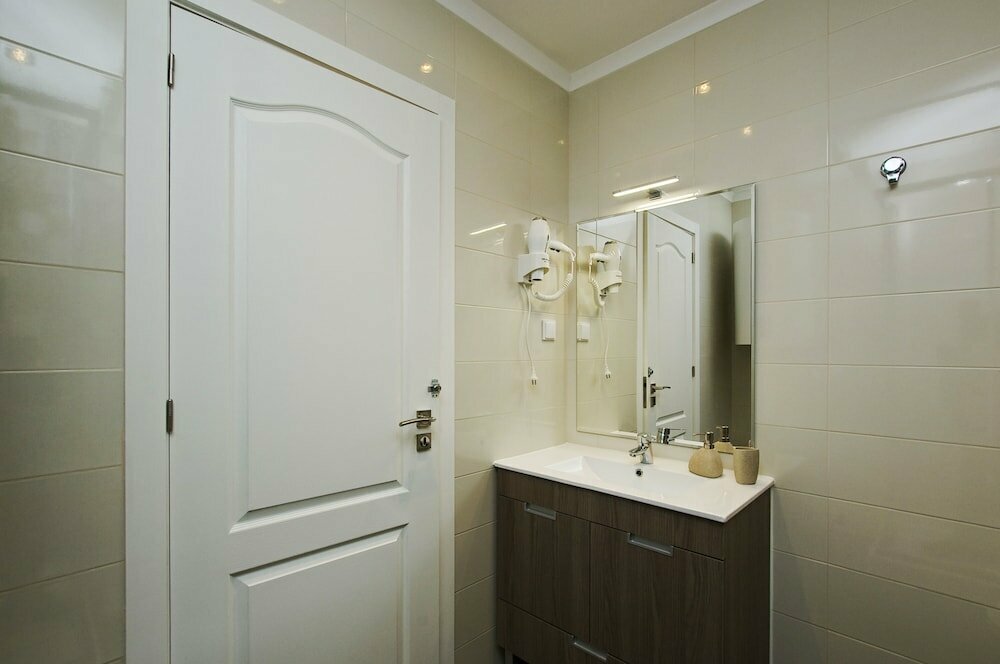 C&o Olissippo Guest House