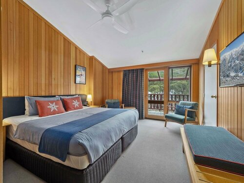 Thredbo Alpine Hotel, Забронировать Апартаменты/квартира Отели Kosciuszko National Park с завтраком, Завтраки